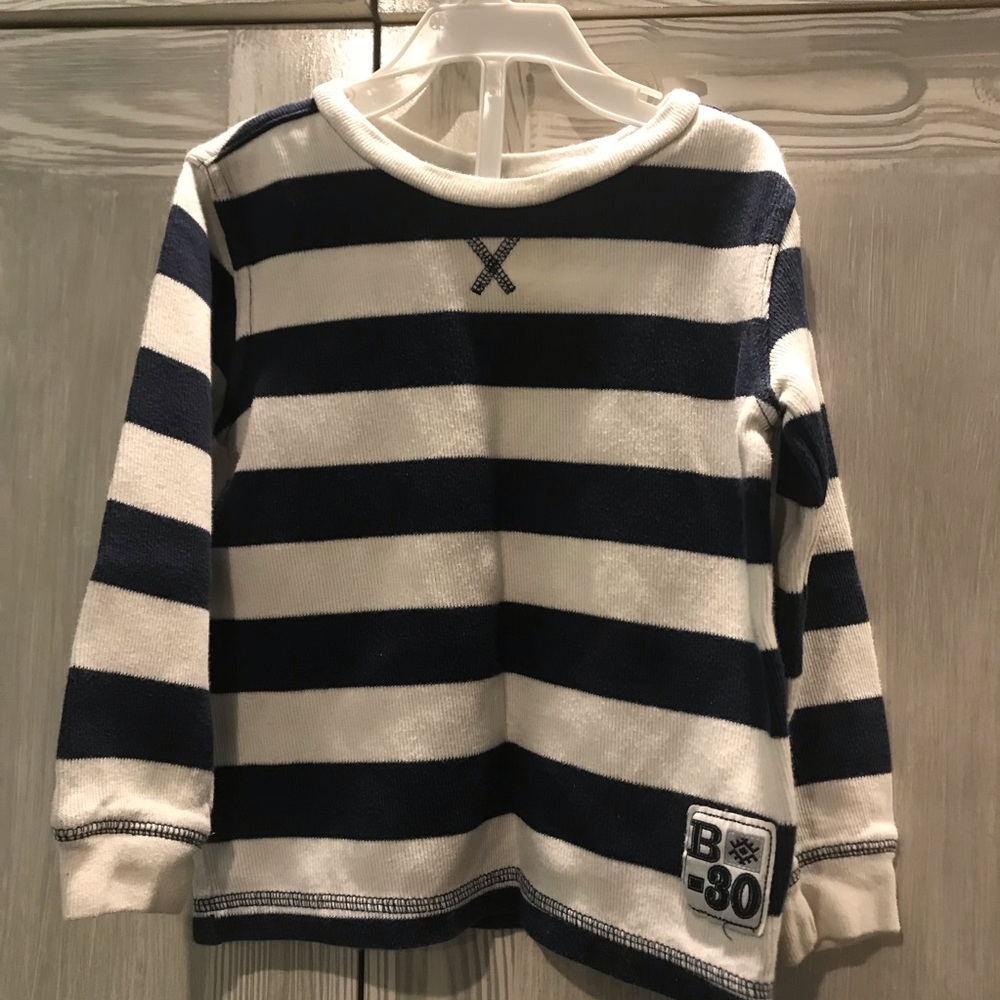 Kids r us Toddler Boys 3T Navy & White Top